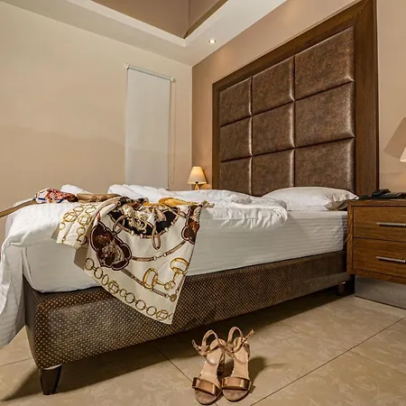 Aparthotel Golden Bay