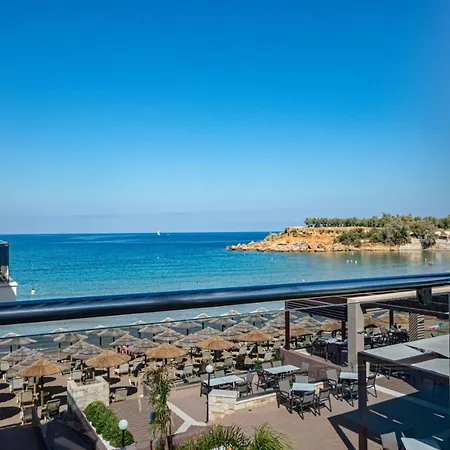 شقة فندقية Golden Bay 3*
